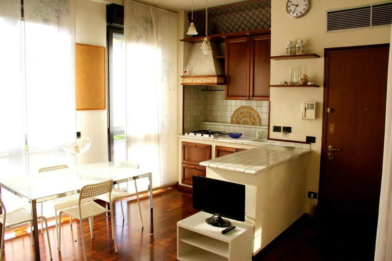 Apartamento Studio Downtown Fantastic Area Milán Exterior foto